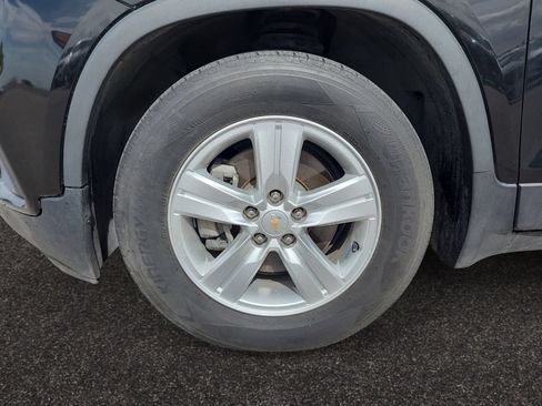 Used 2021 Chevrolet Trax LS FWD image 14
