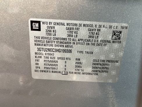 Used 2017 GMC Sierra 1500 SLT w/ SLT Premium Package image 35