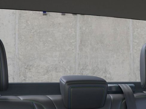 Used 2025 Ford Maverick Lobo image 24