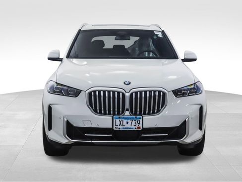 Certified 2024 BMW X5 xDrive40i w/ Premium Package image 8