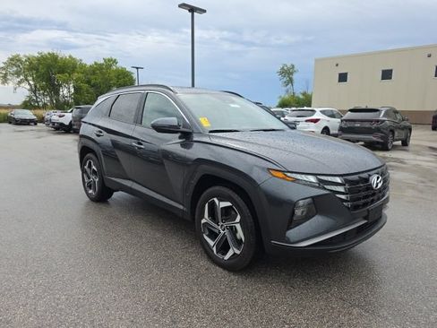 Used 2024 Hyundai Tucson SEL w/ Convenience Package AWD/4WD image 3
