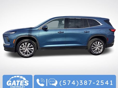 Used 2025 Buick Enclave Preferred image 6