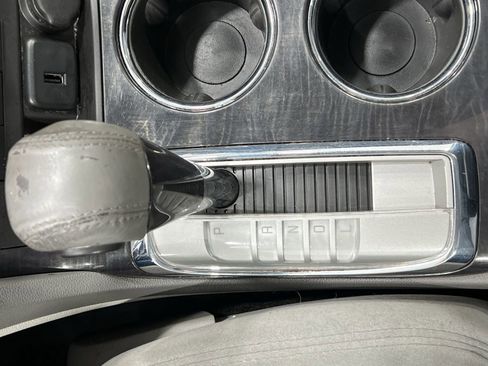 Used 2017 Buick Enclave Convenience image 19