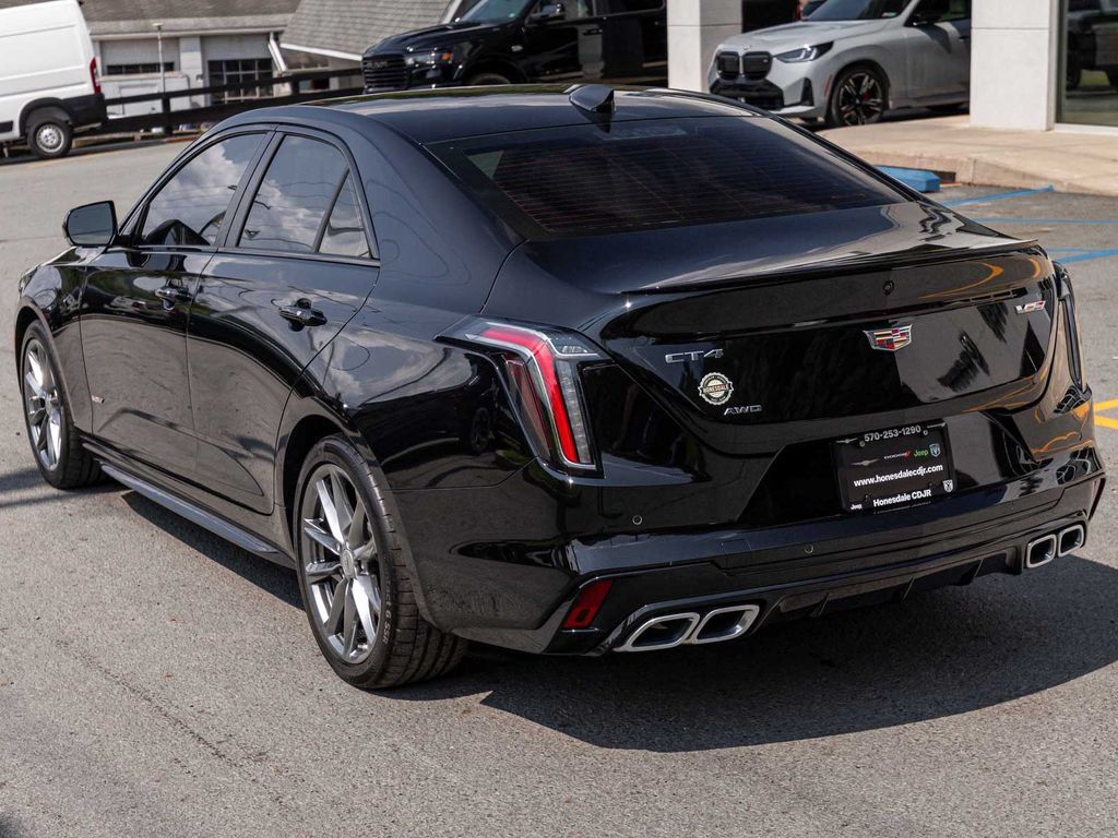 Used 2025 Cadillac CT4 V AWD/4WD image 6