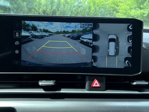 New 2026 Kia Carnival SX Prestige FWD image 24