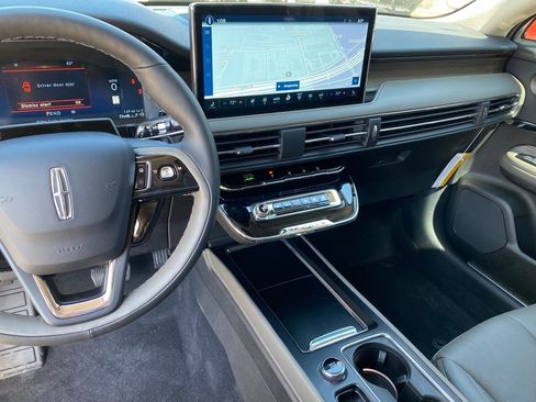 New 2026 Lincoln Corsair Reserve image 26