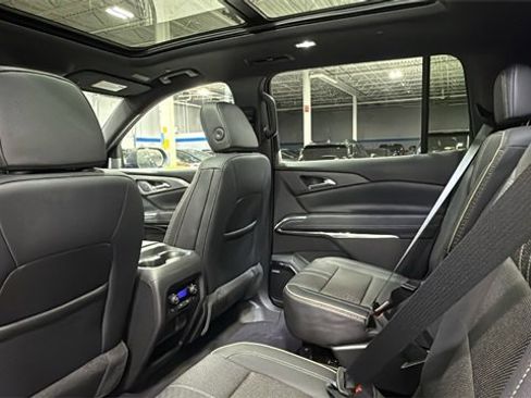 New 2026 Chevrolet Traverse High Country w/ LPO, Floor Liner Package image 15