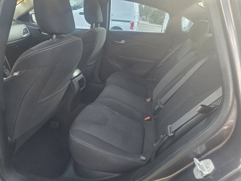 Used 2015 Dodge Dart SXT FWD image 15
