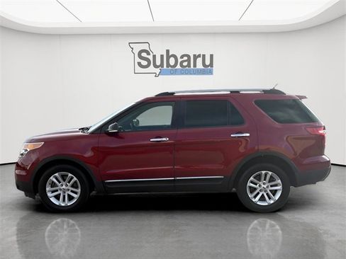 Used 2014 Ford Explorer XLT w/ Equipment Group 202A image 4