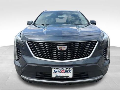 Used 2019 Cadillac XT4 Premium Luxury AWD/4WD image 2