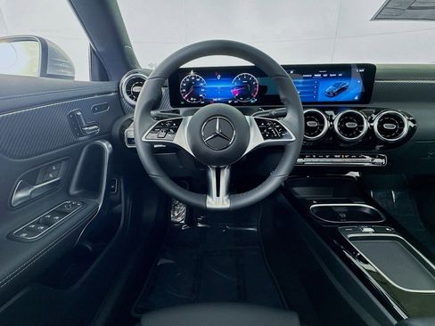 New 2026 Mercedes-Benz CLA 250 image 4