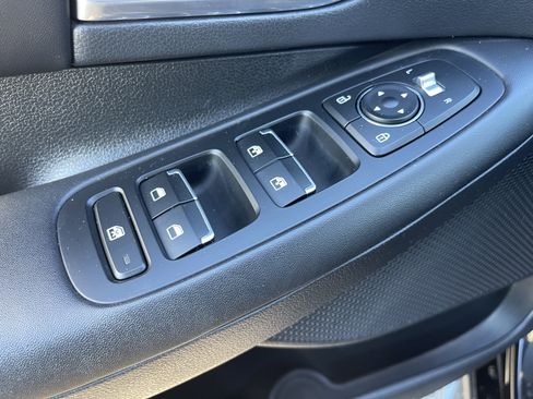 Used 2023 Hyundai Sonata SEL FWD image 19