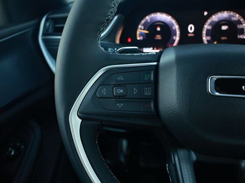 New 2026 Jeep Grand Cherokee L Laredo AWD/4WD image 18