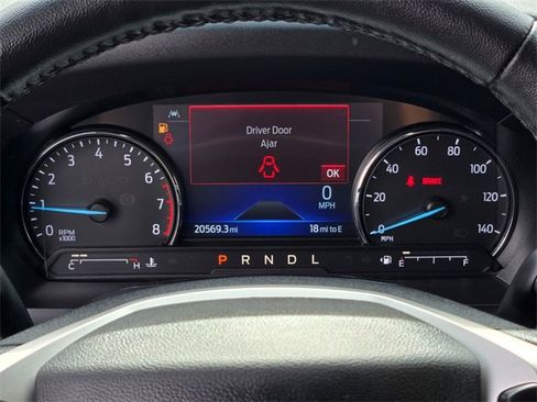 Used 2022 Ford Explorer XLT w/ Equipment Group 202A image 27