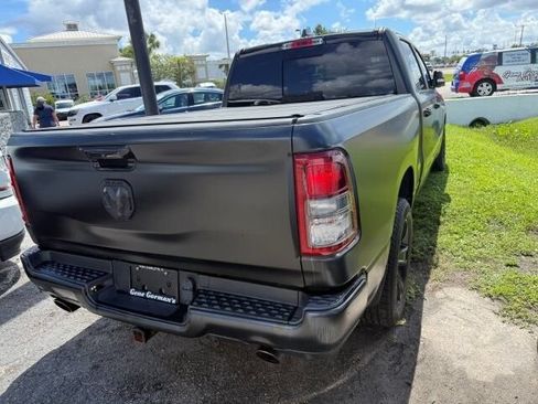Used 2022 RAM 1500 Big Horn AWD/4WD image 5
