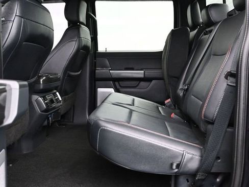 Used 2022 Ford F150 Lariat w/ Equipment Group 502A High image 27