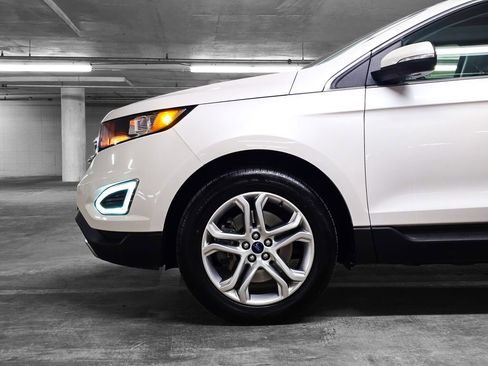 Used 2018 Ford Edge Titanium w/ Canadian Touring Package image 15