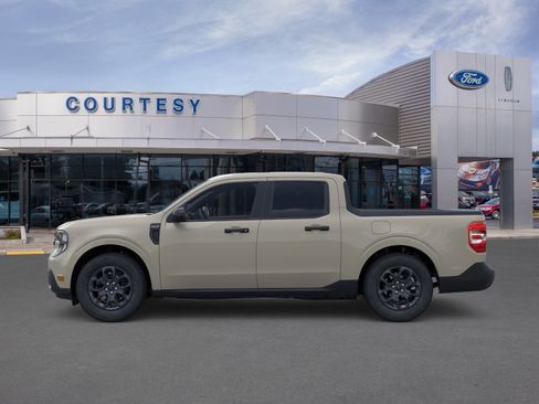 New 2025 Ford Maverick XLT w/ XLT Luxury Package image 3
