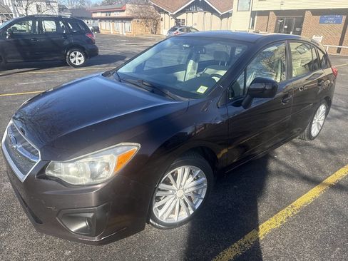 Used 2012 Subaru Impreza 2.0i Premium image 2
