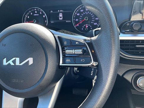Used 2023 Kia Forte LXS FWD image 18