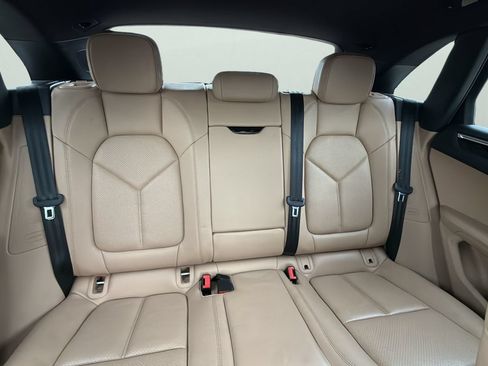Used 2024 Porsche Macan w/ Premium Plus Package AWD/4WD image 25