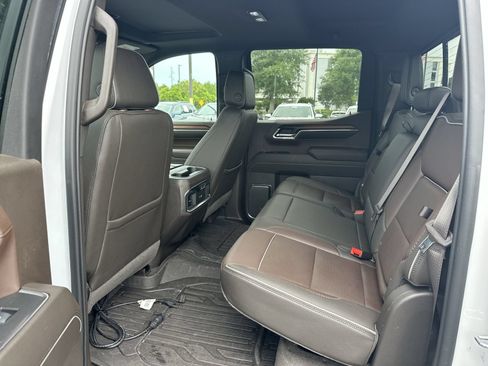 Used 2024 GMC Sierra 1500 Denali w/ Denali Reserve Package AWD/4WD image 31