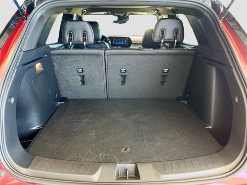 Used 2025 Chevrolet TrailBlazer RS image 24