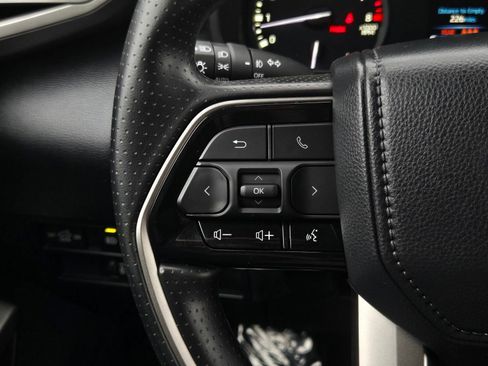 Certified 2024 Toyota Tundra SR5 AWD/4WD image 19