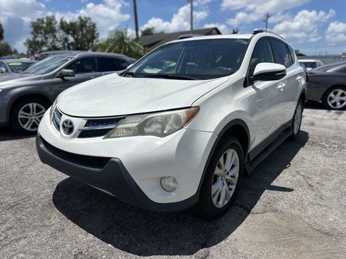 Used 2013 Toyota RAV4 Limited FWD image 3