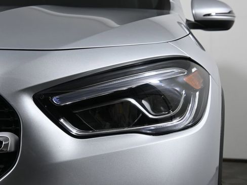 Certified 2022 Mercedes-Benz GLA 250 4MATIC image 10