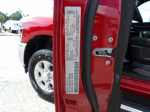 Used 2026 RAM 2500 Big Horn AWD/4WD image 59