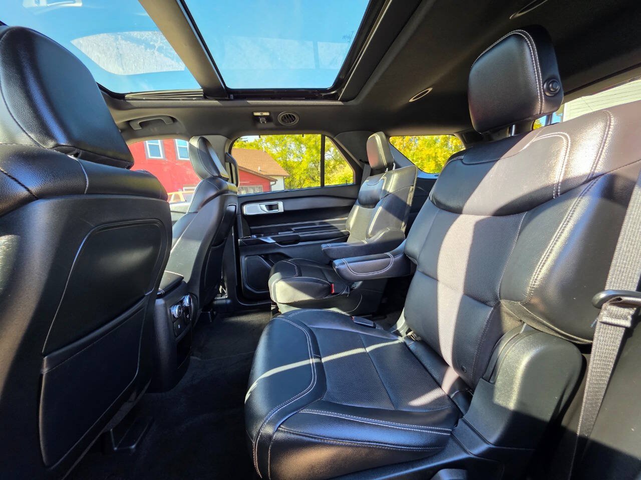 Used 2020 Ford Explorer ST w/ ST Street Pack AWD/4WD image 22