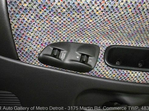 Used 1998 Dodge Ram 1500 Truck 2WD Regular Cab image 35