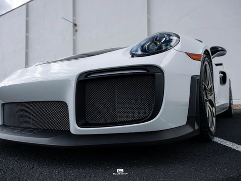 Used 2018 Porsche 911 GT2 RS RWD image 12