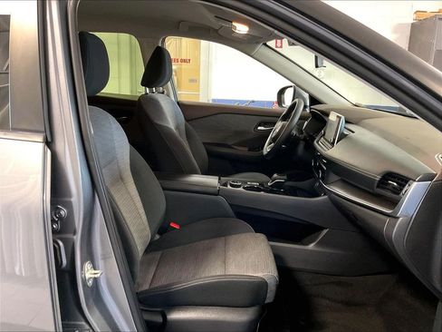 Certified 2023 Nissan Rogue SV AWD/4WD image 11
