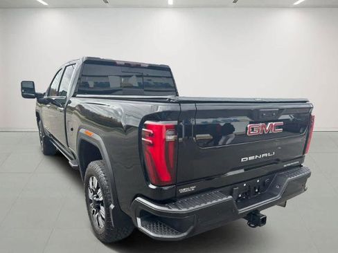 Used 2024 GMC Sierra 2500 Denali w/ Denali Reserve Package AWD/4WD image 6