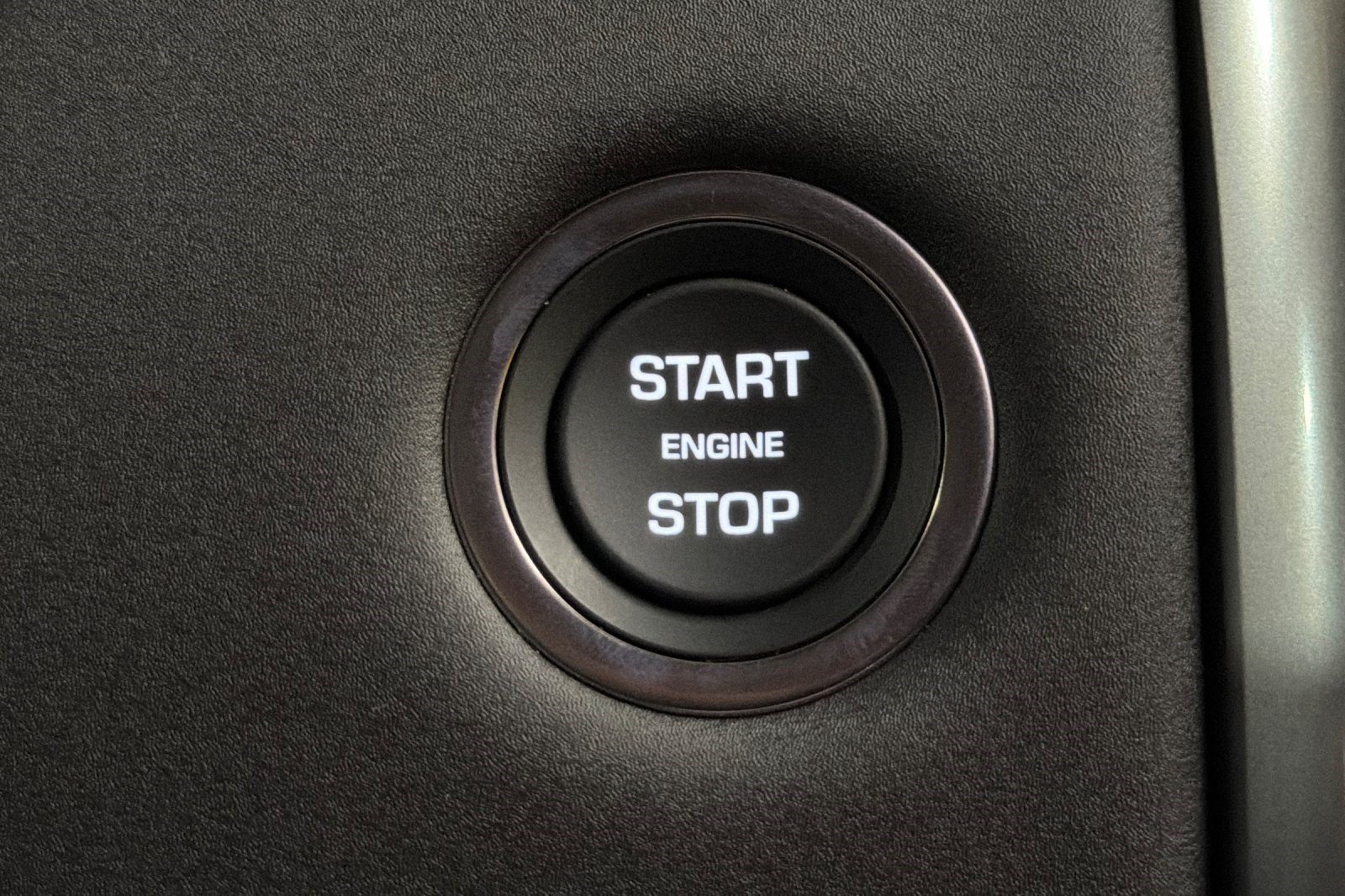 New 2026 Land Rover Discovery S AWD/4WD image 16