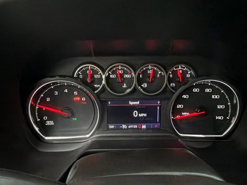 Used 2021 Chevrolet Tahoe Z71 AWD/4WD image 35