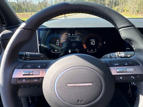 New 2026 Hyundai Tucson XRT image 16