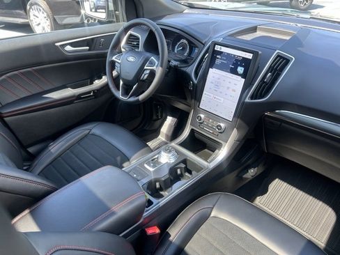 Used 2024 Ford Edge ST-Line image 9