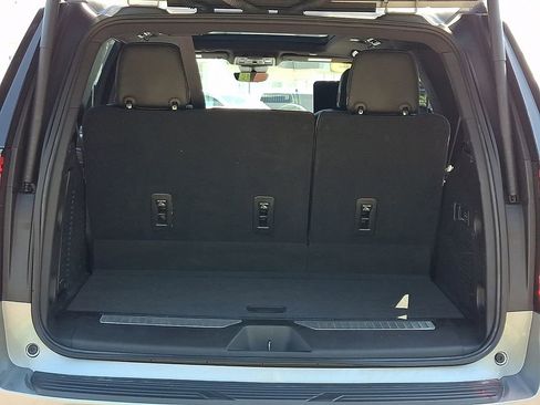 Certified 2023 GMC Yukon Denali Ultimate AWD/4WD image 32