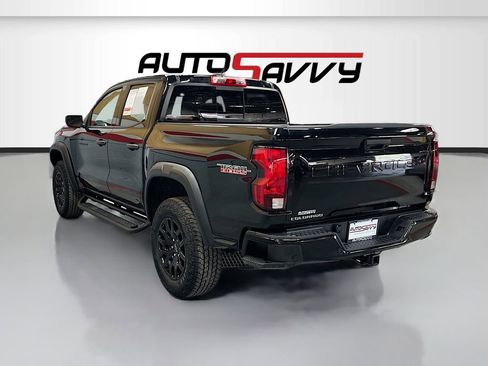 Used 2024 Chevrolet Colorado Trail Boss w/ Advanced Trailering Package image 5