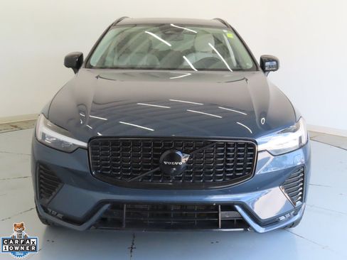 Used 2023 Volvo XC60 B5 Plus w/ Protection Package Premier AWD/4WD image 9