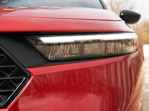 Used 2024 Honda Accord Sport image 11