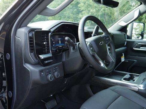 New 2025 Chevrolet Silverado 2500 LTZ w/ LTZ Plus Package image 10