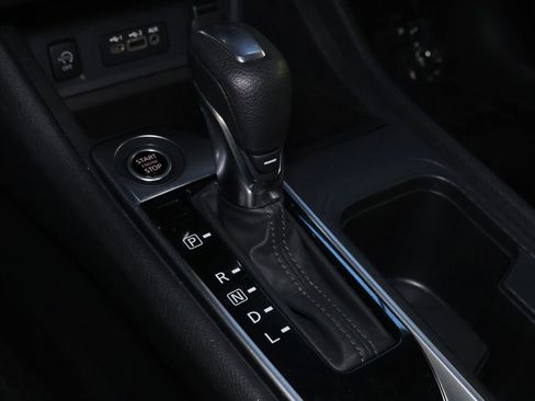 Used 2024 Nissan Sentra SV image 29