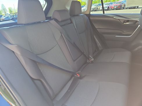 Used 2024 Toyota RAV4 XLE image 28