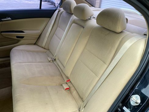 Used 2012 Honda Accord LX image 8