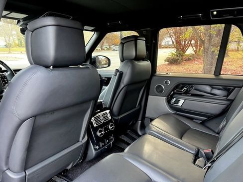 Used 2019 Land Rover Range Rover Supercharged image 16