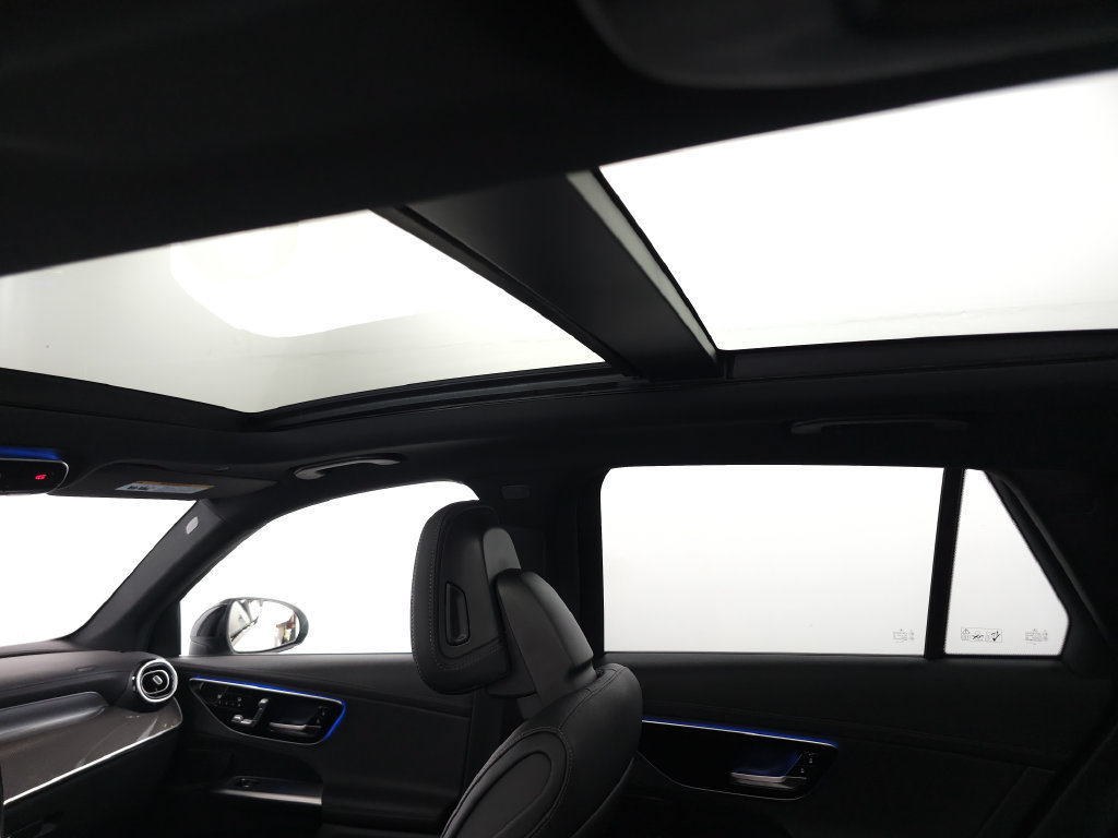 Certified 2026 Mercedes-Benz GLC 300 4MATIC image 21
